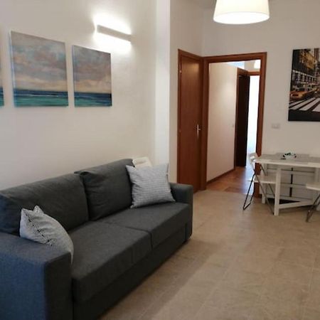 شقة Trilocale Zona Loreto Mm1 - Viale Monza 10 ميلان المظهر الخارجي الصورة