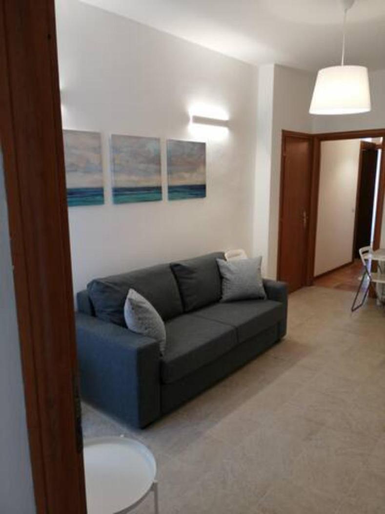 شقة Trilocale Zona Loreto Mm1 - Viale Monza 10 ميلان المظهر الخارجي الصورة